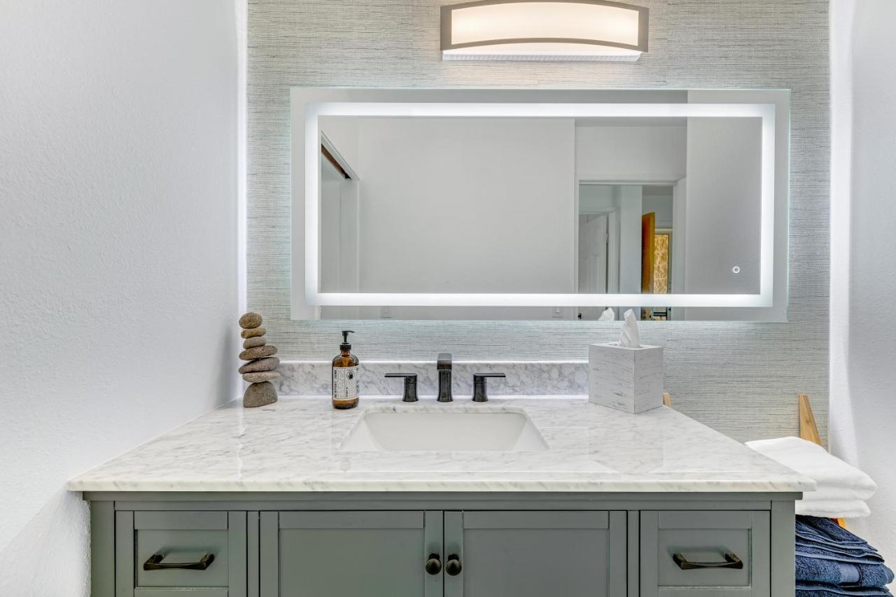 Newly Renovated Condo With Sup Paddle Boards And Golf Clubs Included Kailua-Kona Extérieur photo