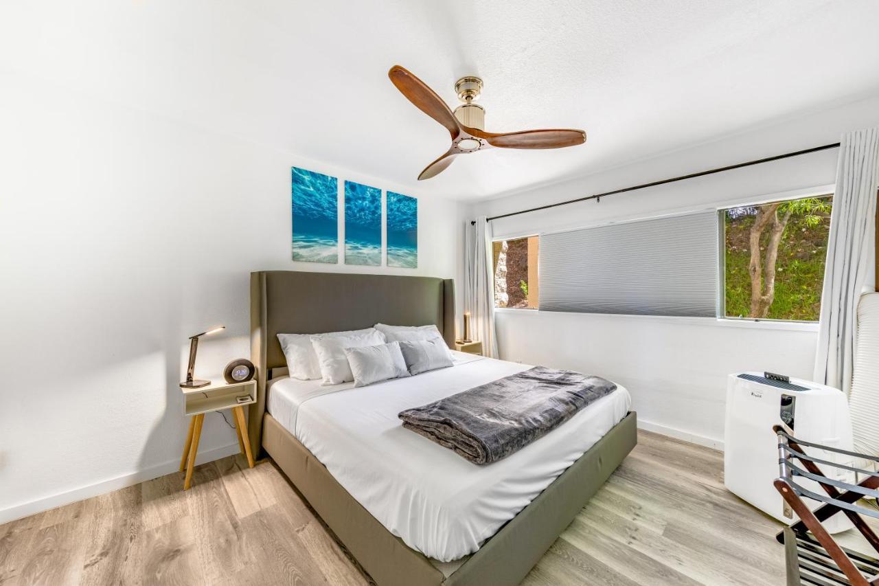Newly Renovated Condo With Sup Paddle Boards And Golf Clubs Included Kailua-Kona Extérieur photo