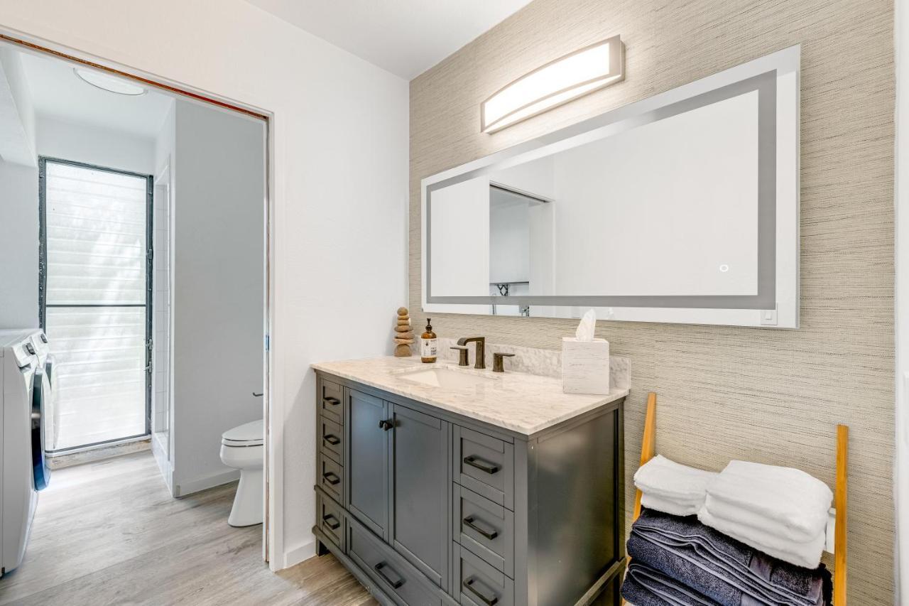 Newly Renovated Condo With Sup Paddle Boards And Golf Clubs Included Kailua-Kona Extérieur photo